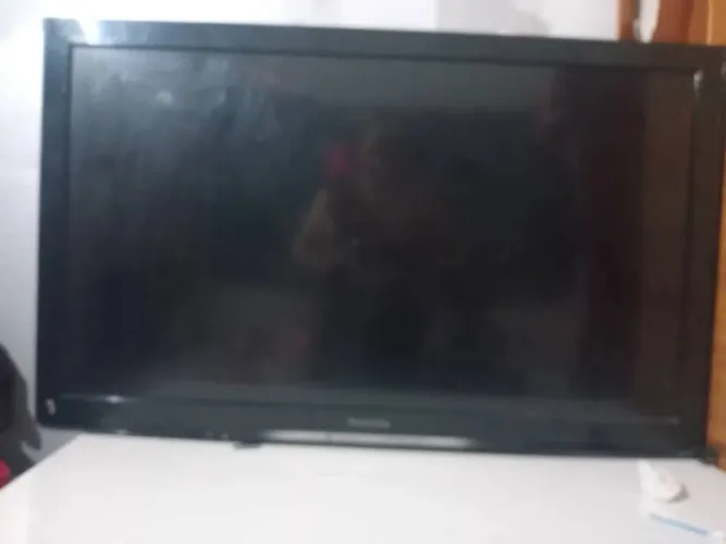 Tv de 42 polegadas não e smartv