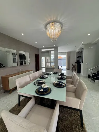 Casa Duplex de Luxo no Montenegro Boulevard | Venda ou Locação | 4 suítes | Piscina