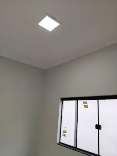 Casa Nova no Laranjeiras | 3 Quartos, Suíte com Closet e Quintal!