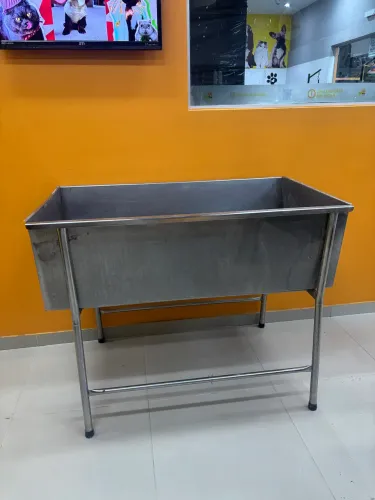 Vendo banheira inox para cães e gatos