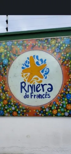 ALUGA-SE CASA NA PRAIA DO FRANCÊS