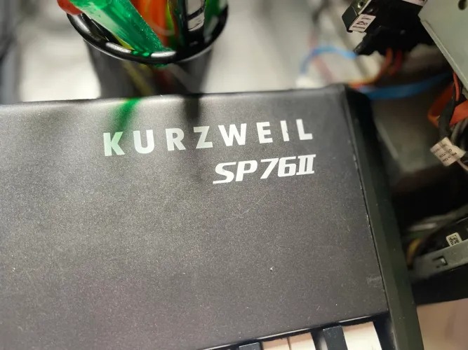 Kurzweil SP76 2