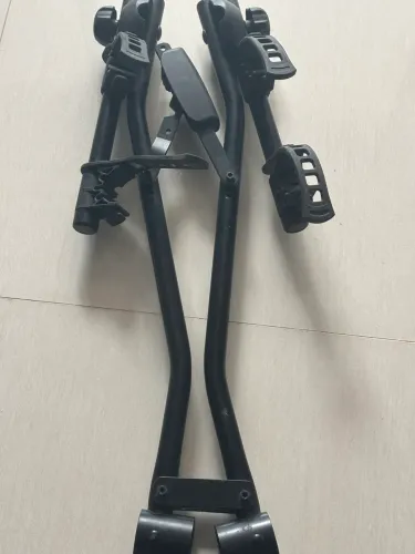 Transporte veicular para bike preso no engate