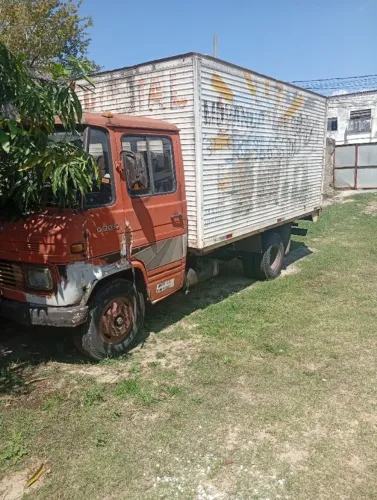 Caminhão
