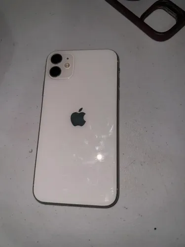iPhone 11 Branco 128Gb