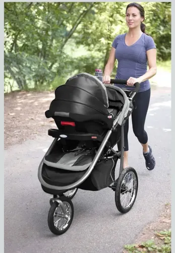 Carrinho bebe graco fastaction com Bebê conforto -Ideal p/caminhadas e terrenos irregulare
