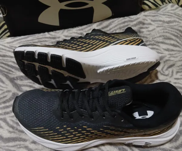 Tenis Under