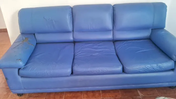 Sofá três lugares reformado