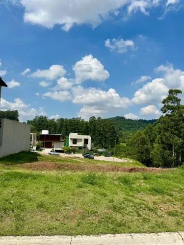 Terreno em Condomínio para Venda em Santana de Parnaíba, Tamboré