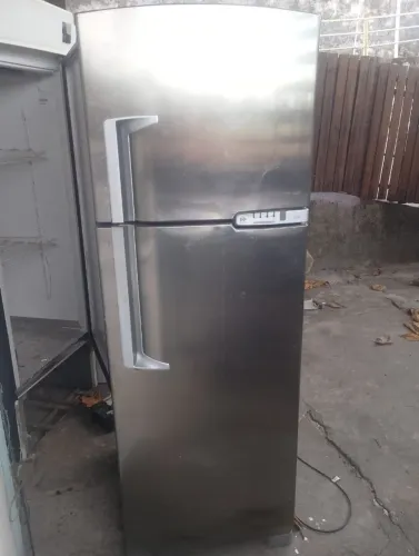 GELADEIRA BRASTEMP 420 LITROS FROST FREE