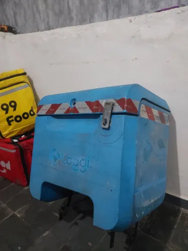 Baú moto Loggi
