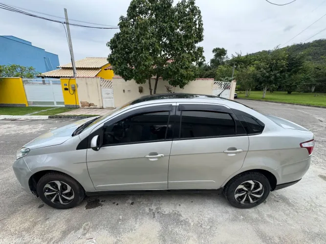 Fiat Grand Siena Attrac. 1.4 EVO F.flex 8V 2014
