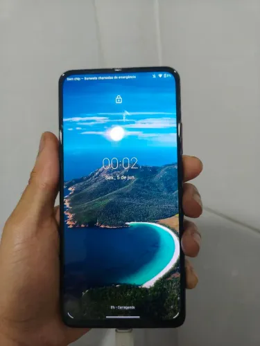 Motorola one hyper