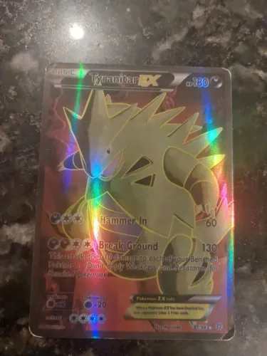 Carta pokémon Tyranitar