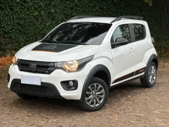 Fiat Mobi Trekking 1.0 Flex 5P 2025