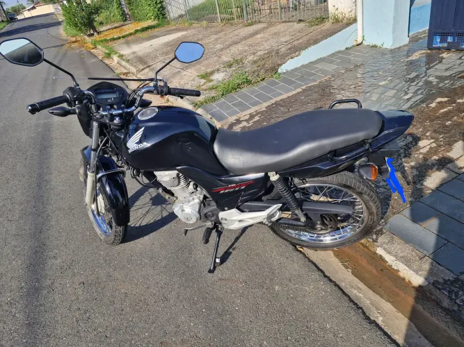 CG Start 160 2017, preta