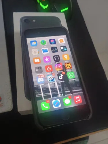 iPhone 7 256gb ( Todo Original e conservado)