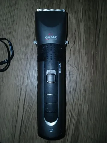 Máquina de Cortar Cabelo/Barba