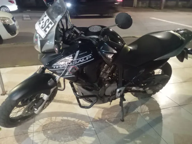 Honda Transalp 700