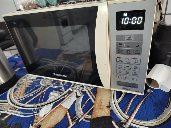 Microondas Panasonic 25L
