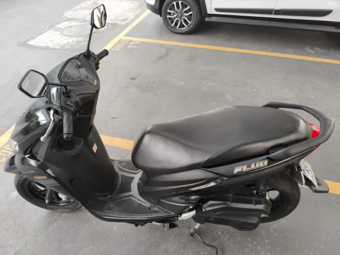 Vendo Moto Fluo 125