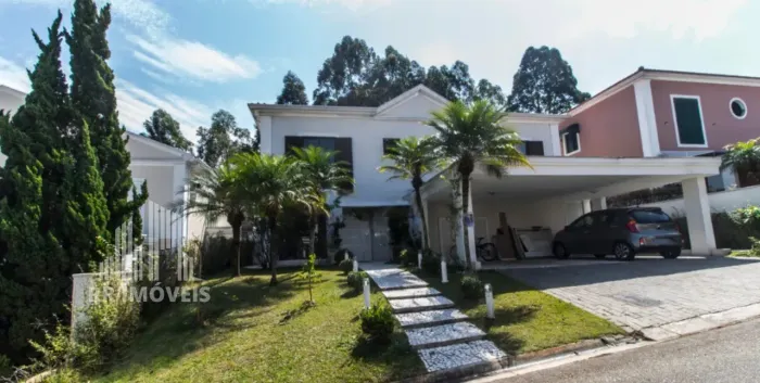 RR8131 Casa 318m² CONDOMÍNIO TAMBORÉ 4 - OPORTUNIDADE - 4 Suítes 4 Vagas - Santana de Parn