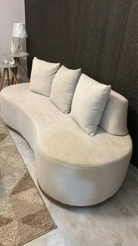 Sofá moderno curvo