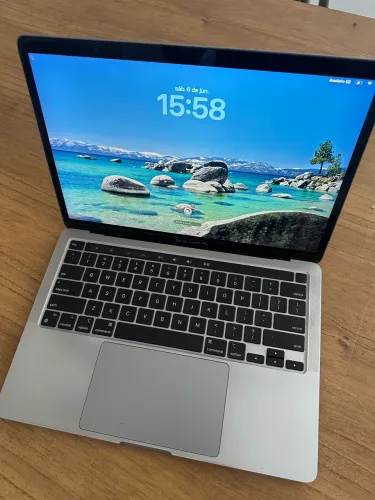 MacBook Pro m1 256gb 8gb ram com TouchBar