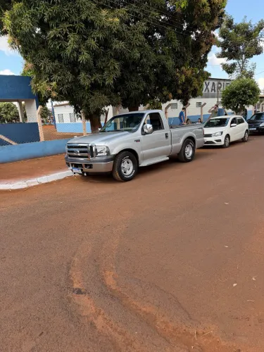 Ford F-250 XLT 4.2 TB Diesel 2001