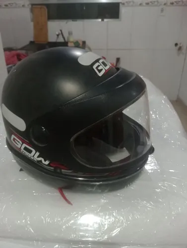 Capacete quebra galho