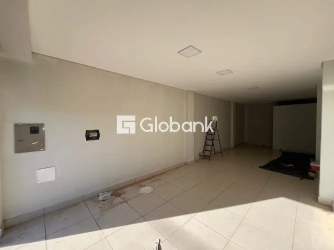 Ponto comercial para aluguel Vila Regina 42m² Montes Claros MG