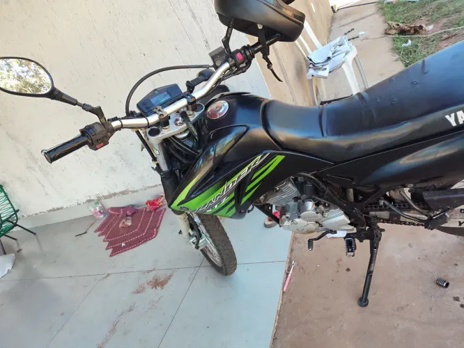 Moto muito conservada