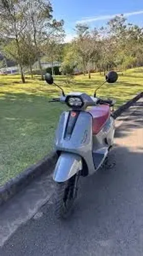 Scooter Elétrica Yadea 1000W - 32Km/h Seminova