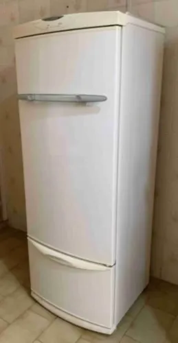 Geladeira Brastemp  AllRefrigerator com defeito