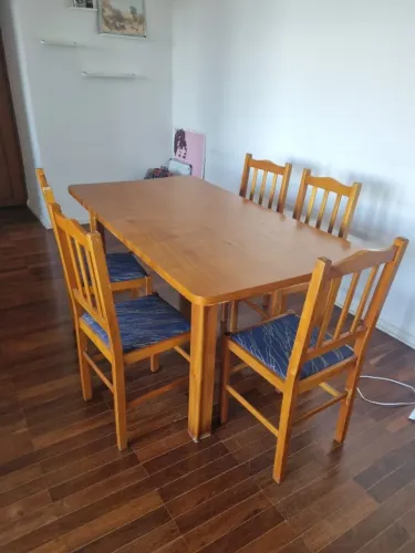Mesa de Madeira Maciça 1,60 m + 5 Cadeiras