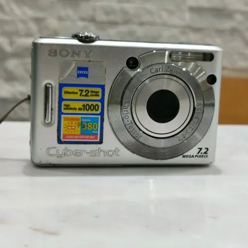 CÂMERA DSC W55