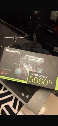 RTX 5060TI 8GB GIGABYTE (TROCO)