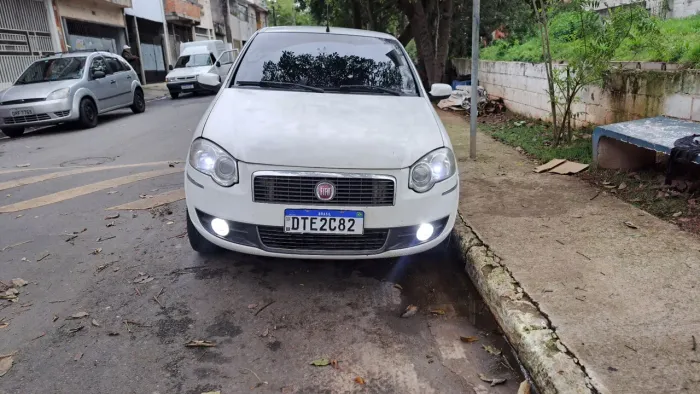 Fiat Siena Tetrafuel 1.4 MPI Fire Flex 8V 4P 2008