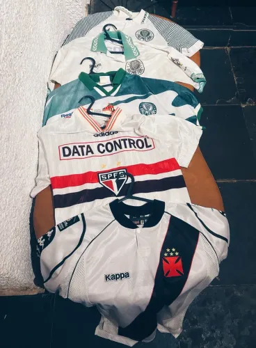 Coleção 5 camisas originais de futebol década de 90