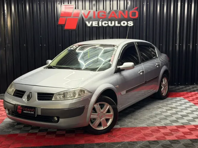 Renault Megane Sedan Dynamique 2.0 16V Mec. 2008