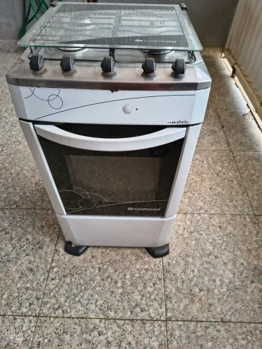 Vendo fogão, pra sair logo !!