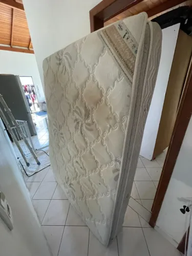 [INGLESES - FLORIPA] Colchão de casal Ortobom