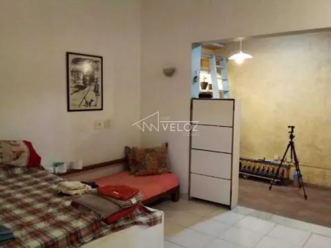 Apartamento : / Residencial / Santa Teresa