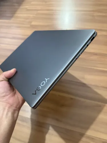 Notebook Lenovo Yoga Slim Intel Core Ultra 5, 16GB, 512GB SSD, Tela de 14" OLED,