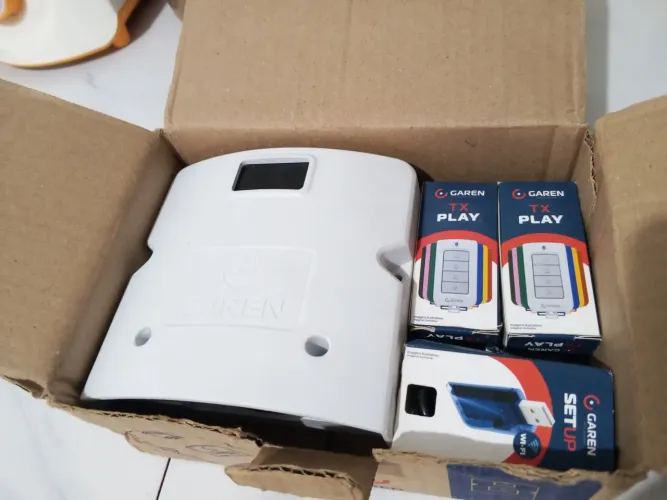 Kit central para porta de enrolar Garen Wi-Fi