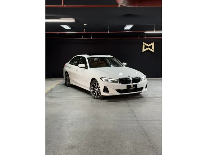 BMW 320I 320i 2024