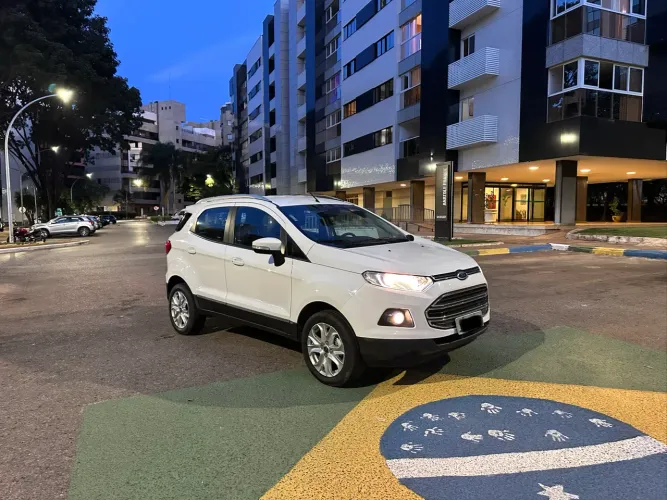 Ford Ecosport Titanium 2.0 16V Flex 5P Aut. 2014
