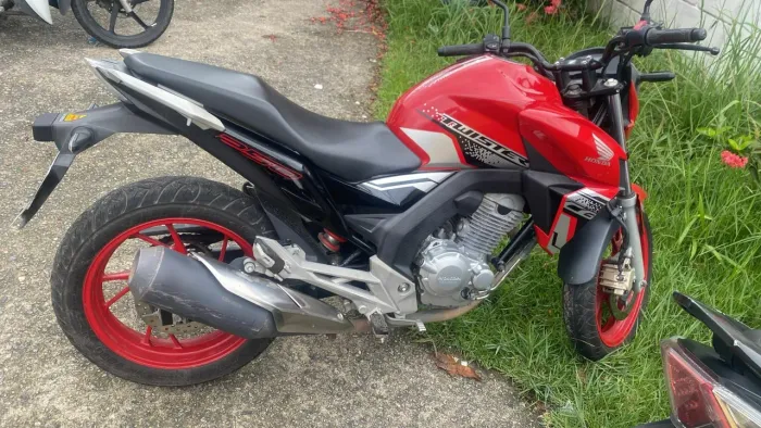 Vendo moto 250 cTwister 250