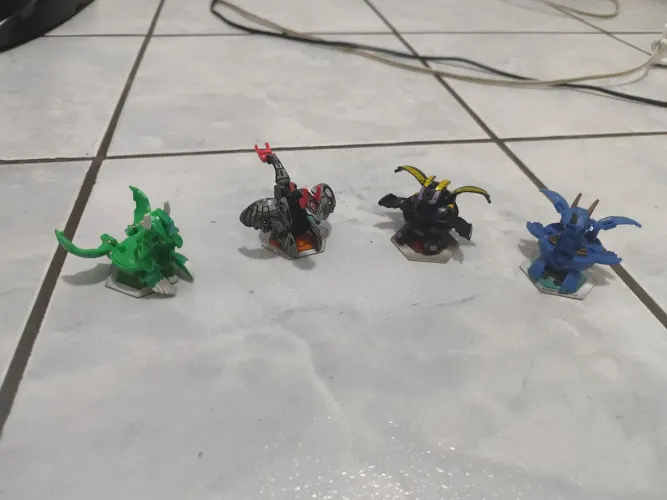 Lote bakugan 0.2