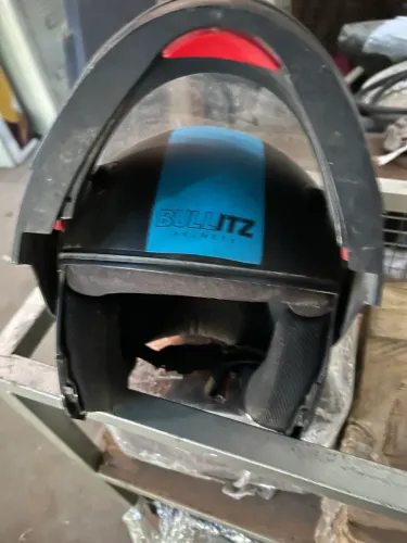 Vendo capacete em bom estado!
